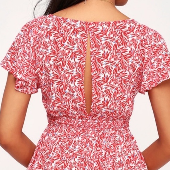 Dondi Red and White Print Tie-Front Short Sleeve Romper Medium - Picture 6 of 9